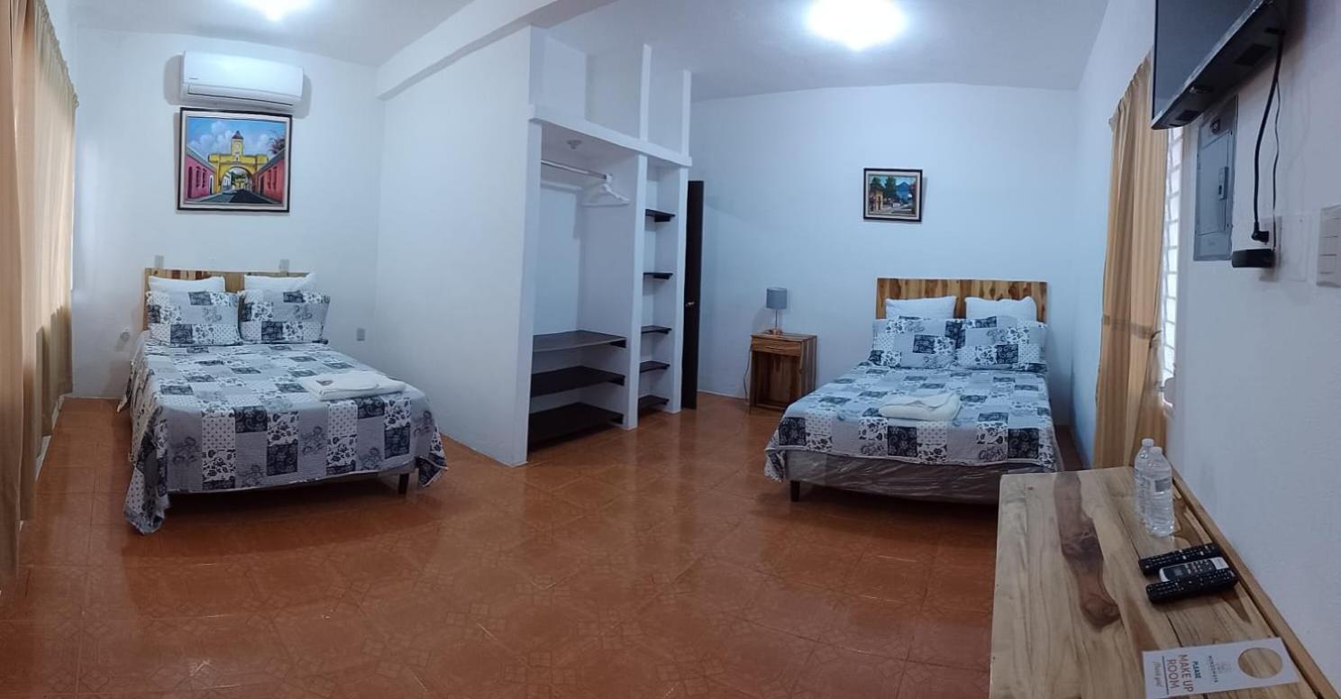 Apartamentos Mundo Maya Habitaciones 플로레스 외부 사진