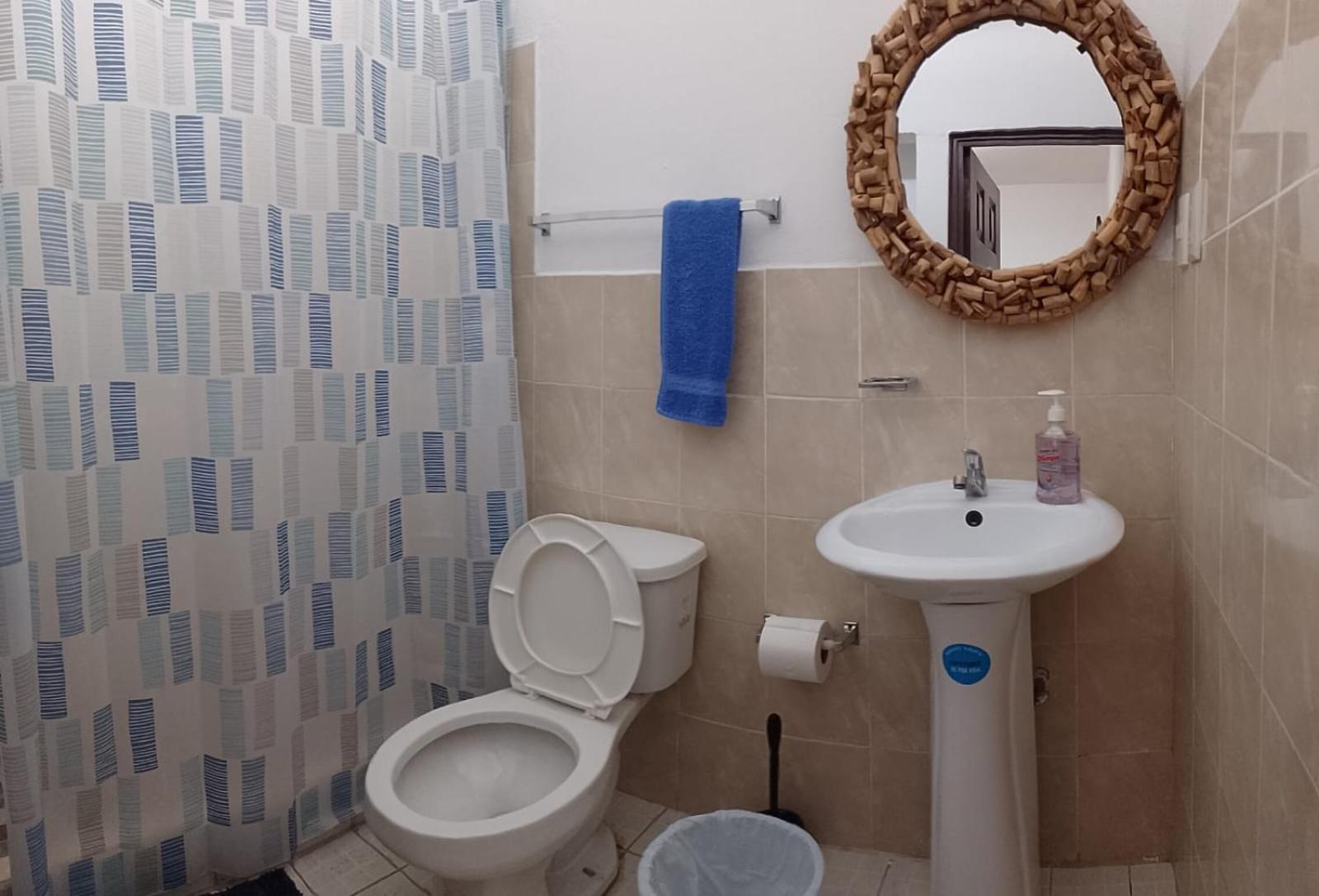 Apartamentos Mundo Maya Habitaciones 플로레스 외부 사진